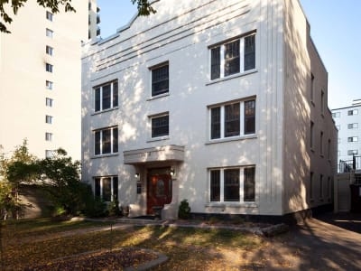 Balfour Manor