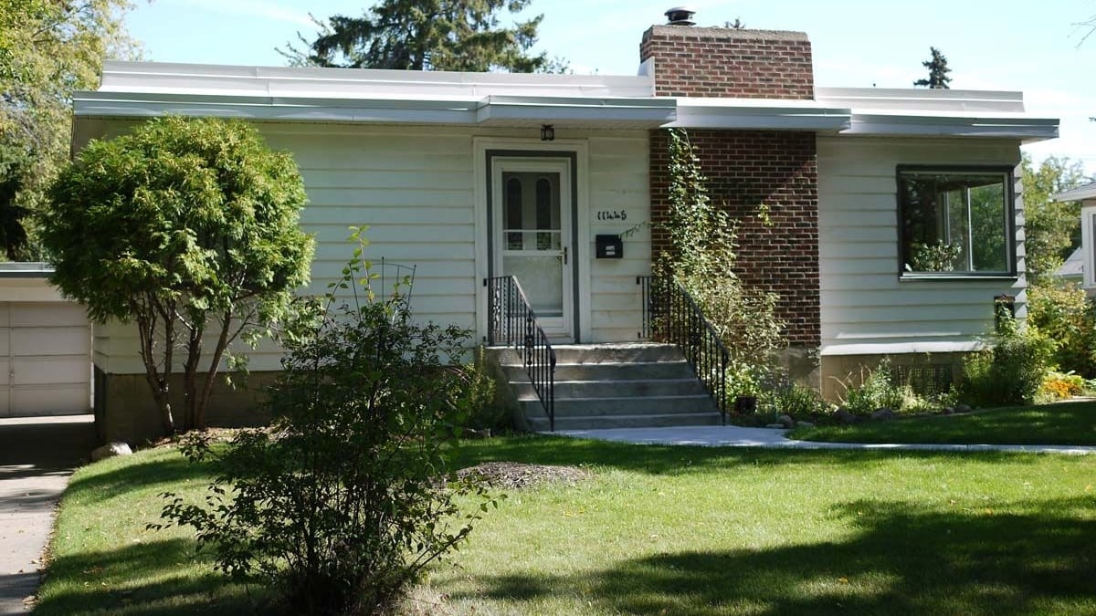 Dean-kuperus Residence