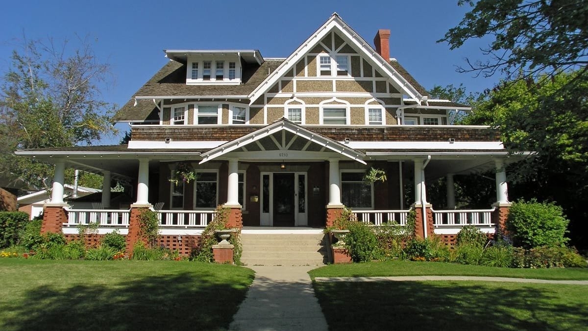Holgate Residence