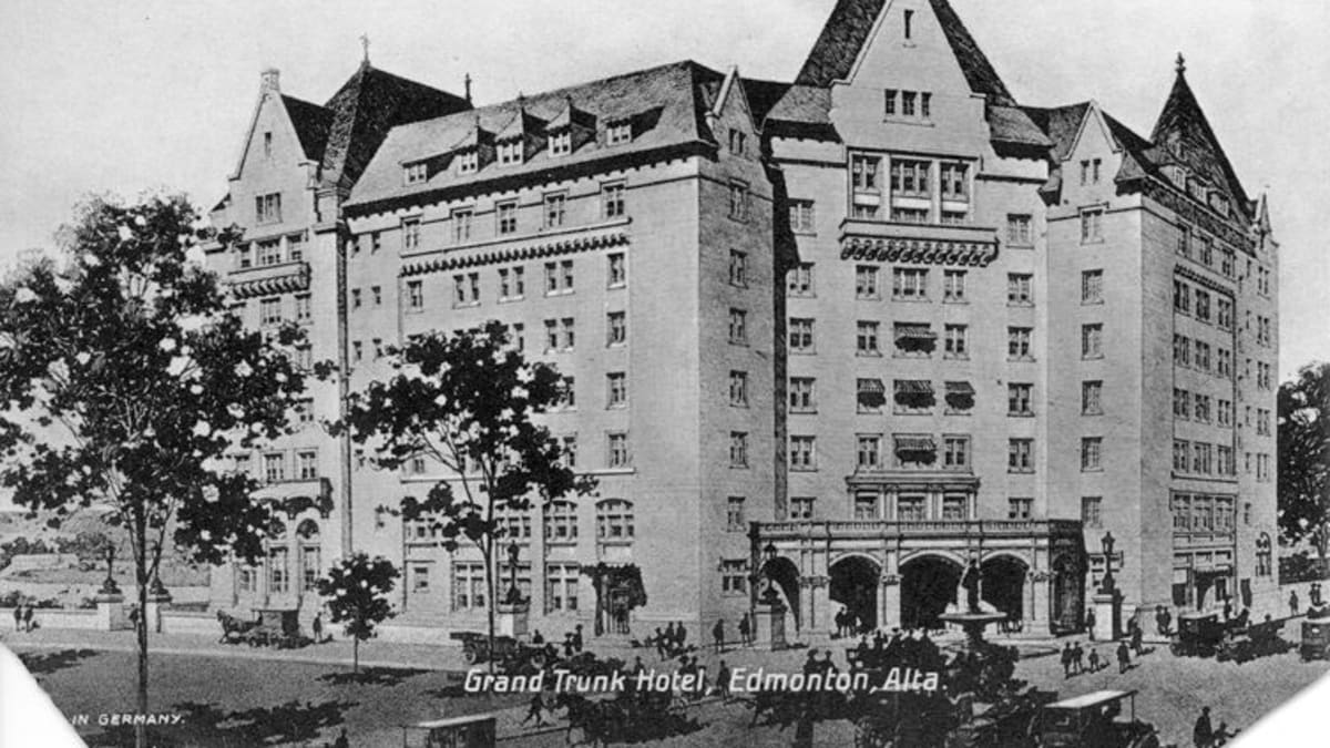Hotel Macdonald