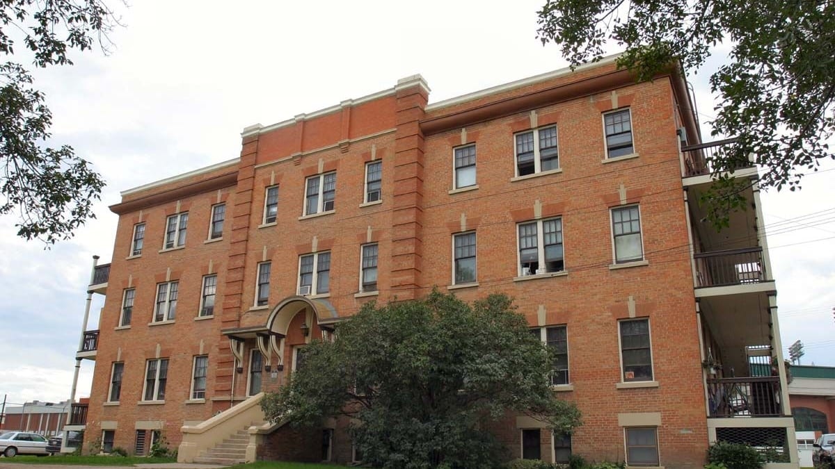 Ross Flats Apartments