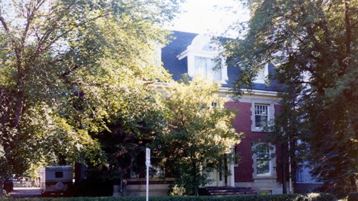 Shaw House